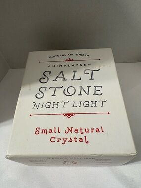 Himalayan Salt Stone Night Light - Small Natural Crystal New in Box‎ Earthbound